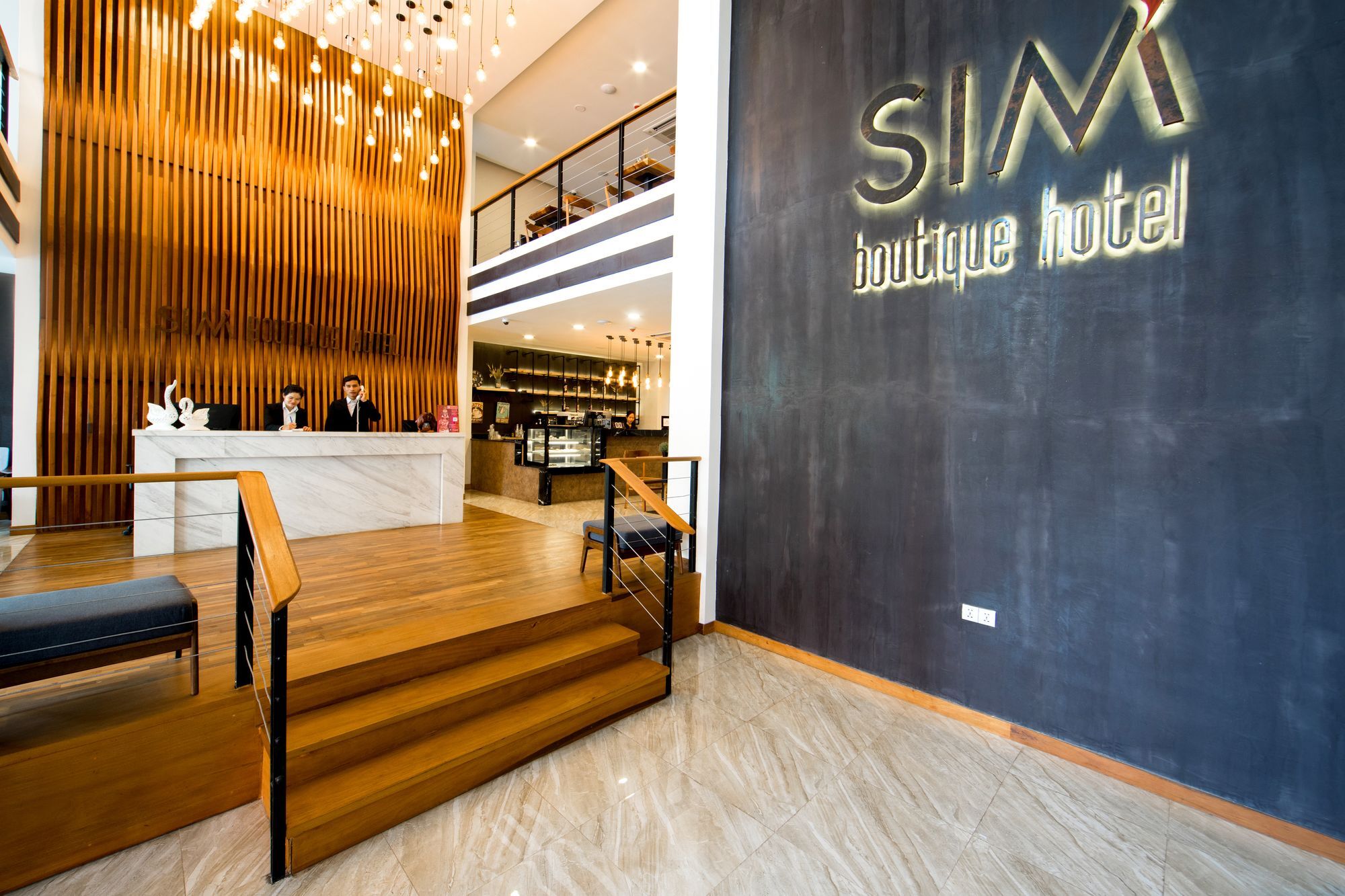 Sim Boutique Hotel Phnom Penh Exterior photo