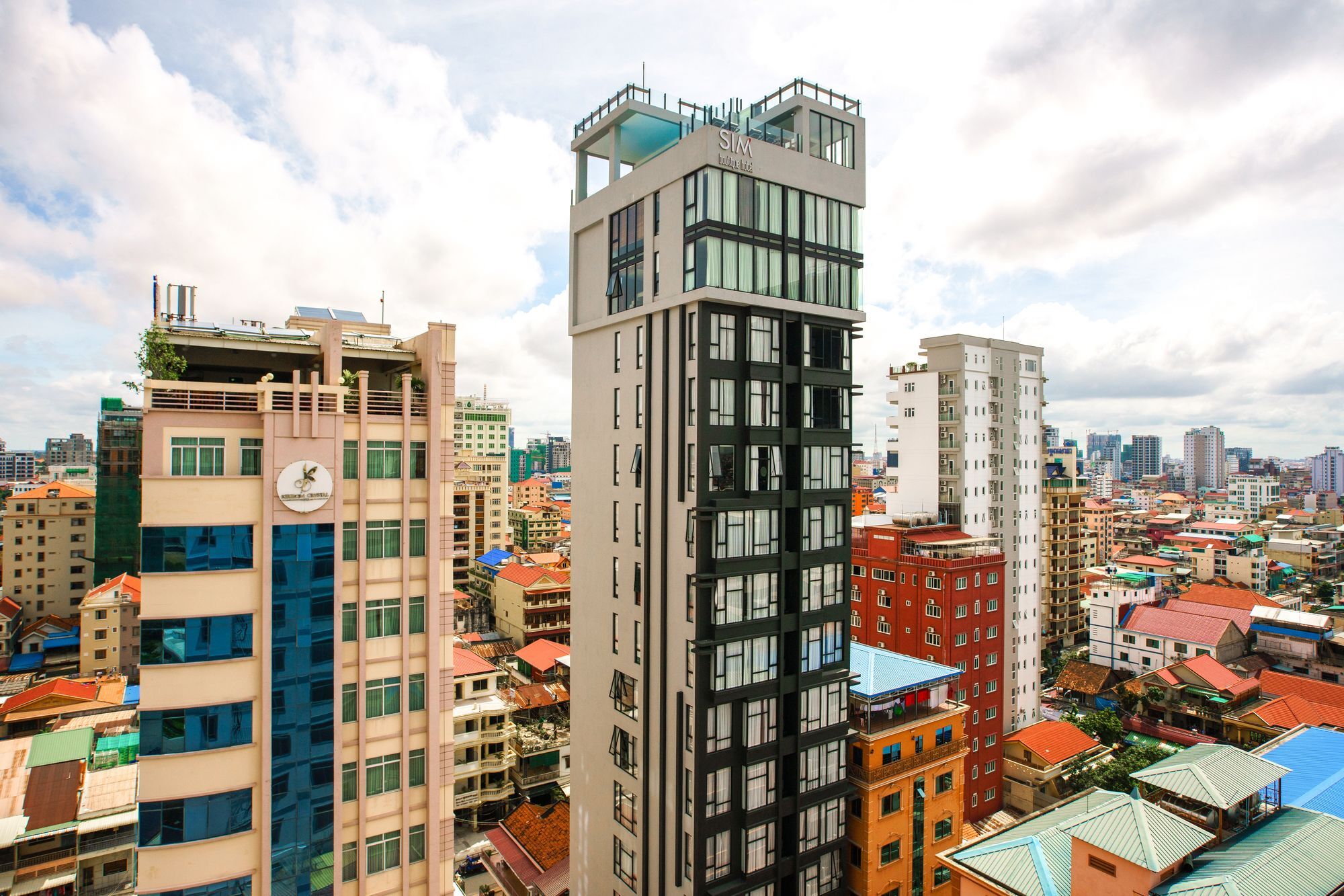 Sim Boutique Hotel Phnom Penh Exterior photo